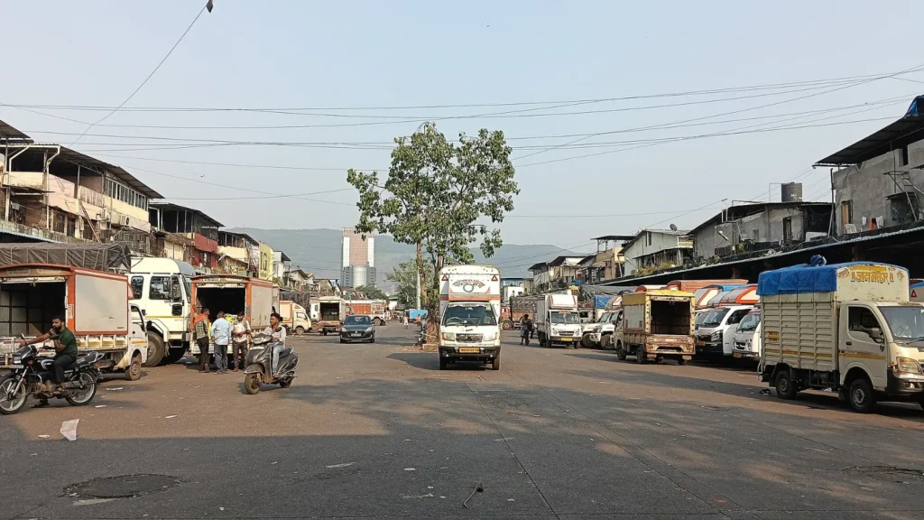 APMC fruit market at Turbhe, Vashi, Navi Mumbai